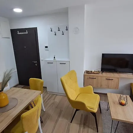 아파트 Apartman 